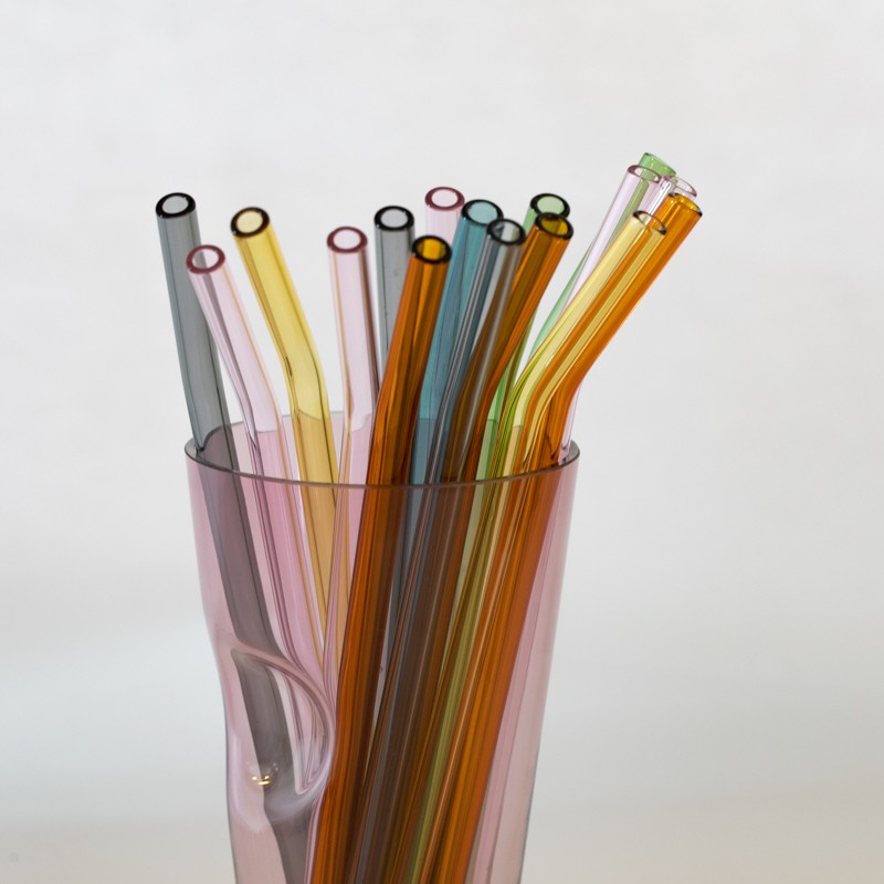 Skleničky lze zakoupit zvlášť.