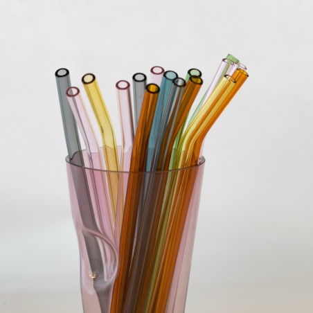 Skleničky lze zakoupit zvlášť.